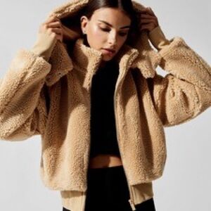 Women’s Alo Yoga Jacket Sherpa